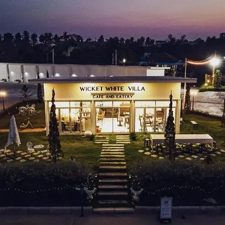 Wicket White Villa