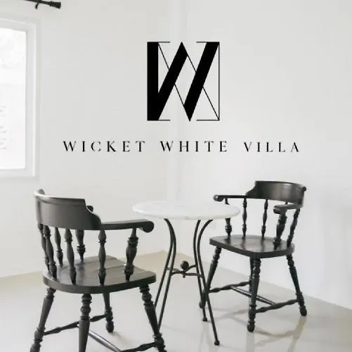 Wicket White