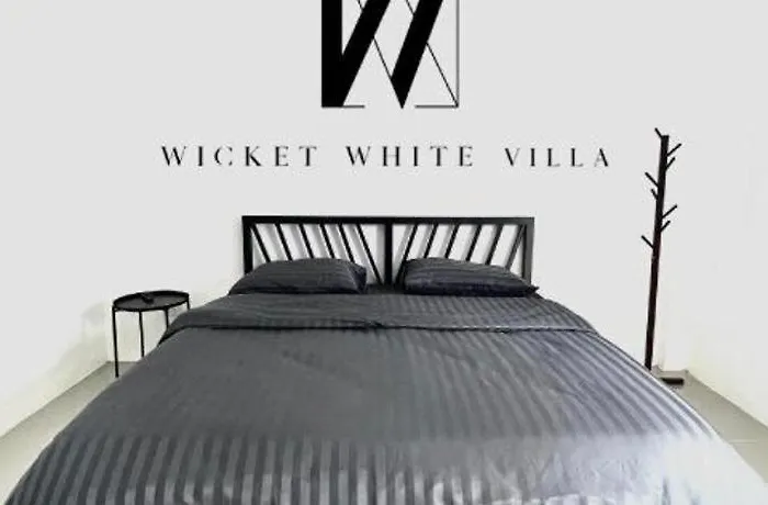 โรงแรม Wicket White 5*